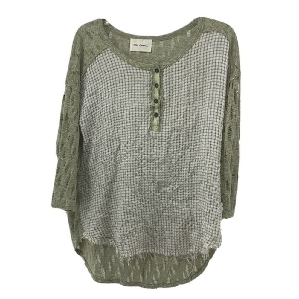 The Cove Lizard Thicket Distressed Frayed Top M